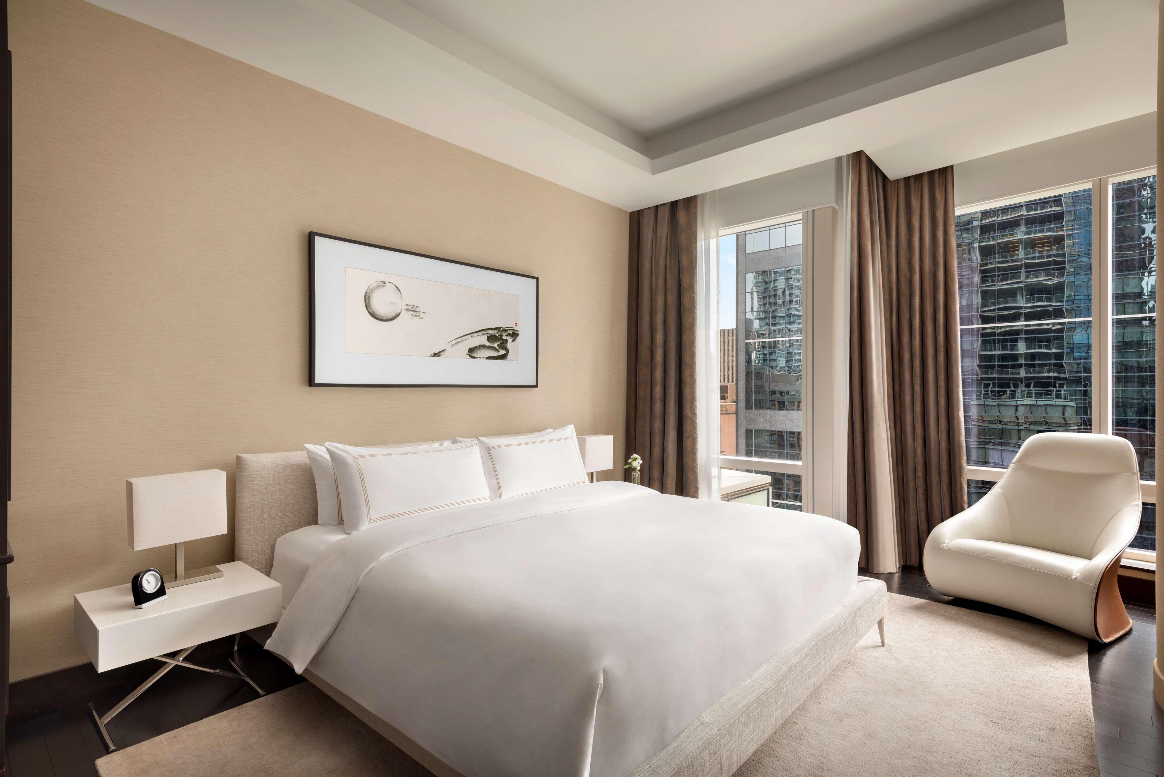 Shangri-La Toronto Exterior photo