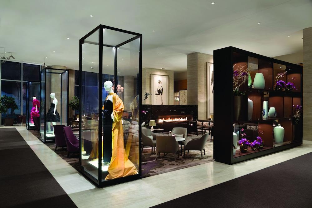 Shangri-La Toronto Exterior photo