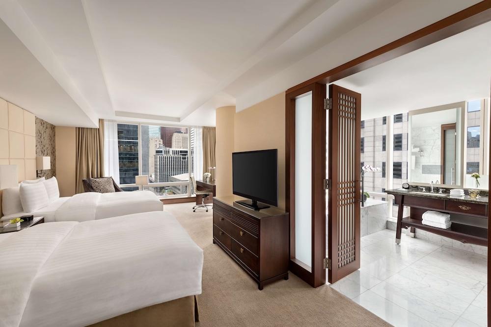 Shangri-La Toronto Exterior photo